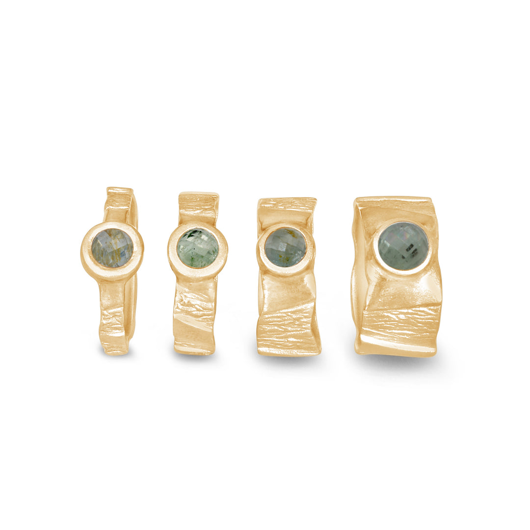 Pathways Yellow Gold Extra-Wide with Montana Sapphire