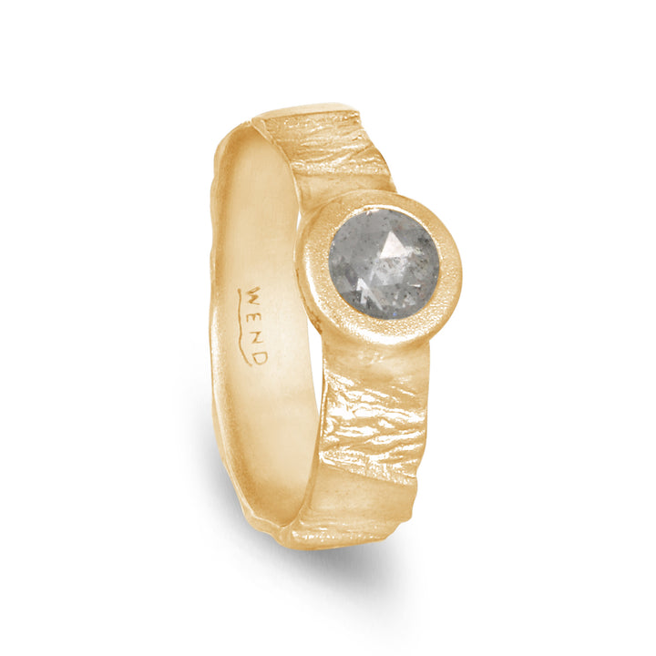 Pathways Yellow Gold Medium with Rustic Diamond