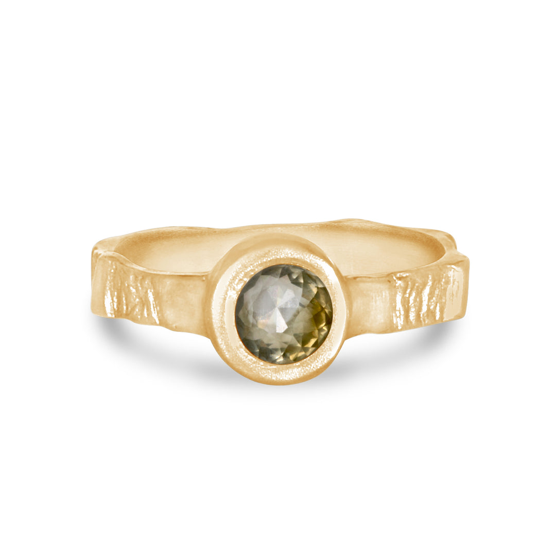 Pathways Yellow Gold Thin with Rustic Diamond