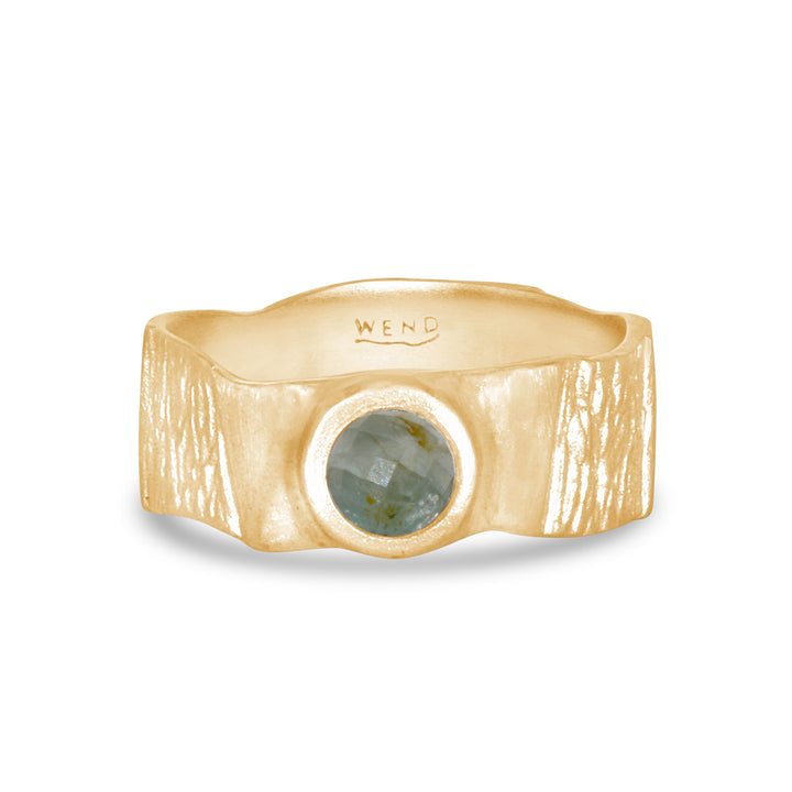 Pathways Yellow Gold Wide with Montana Sapphire
