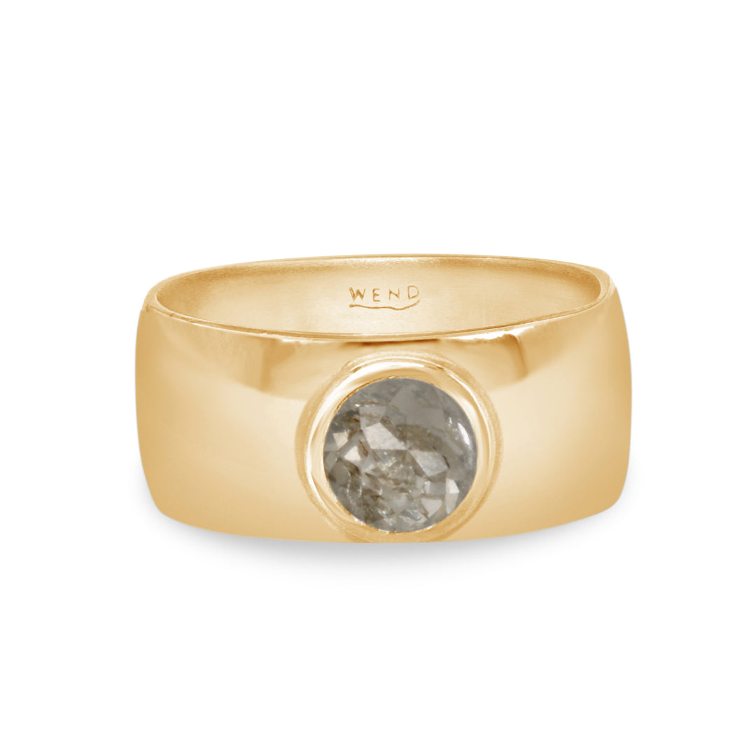 Smooth Yellow Gold Extra-Wide with Rustic Diamond