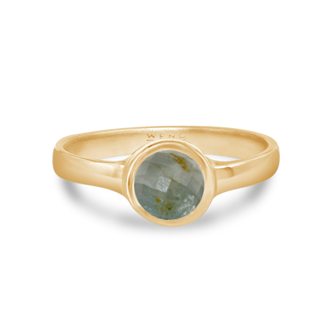 Smooth Yellow Gold Thin with Montana Sapphire