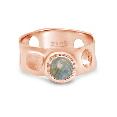 Tidepools sustainable wedding and engagement ring bands inspired by ocean waves and tide pools made in certified recycled gold by WEND Jewelry. #gemstone-size_6mm