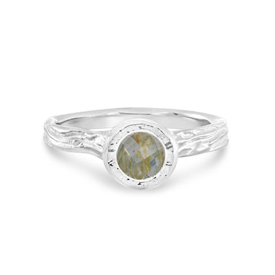 Roots ring bands look like branches or a branches ring with a recycled vintage diamond known as a heritage diamond in certified recycled gold by WEND Jewelry #gemstone-size_5mm